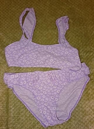 Fialové dievčenské plavky, 140