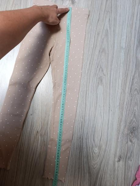 Dievčenské bledoružové legíny, sinsay,128