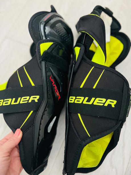 Bauer hokejové holenie 12r top stav, bauer,30