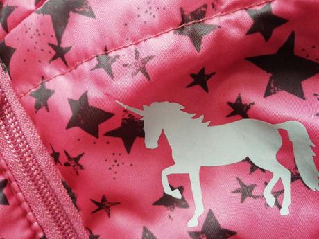 Dievčenská vesticka, lupilu,104