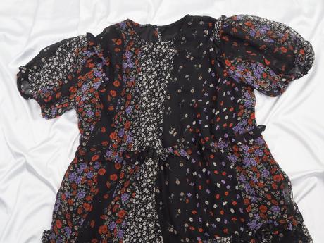 Kvalitné letné šaty, 48