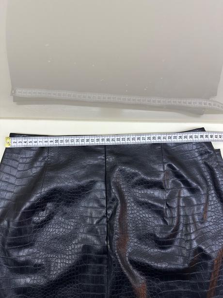 Kozenkova sukna, promod,38 / 40