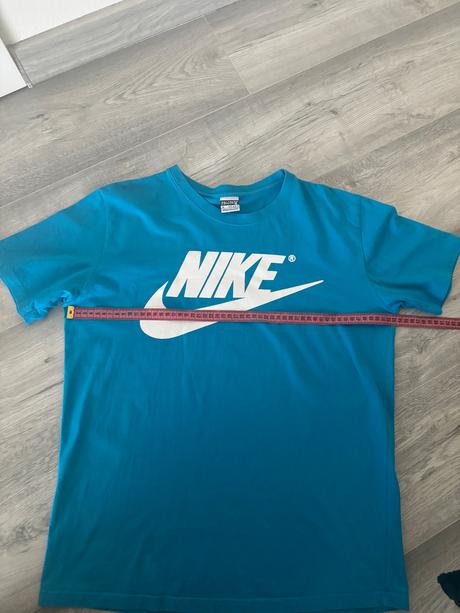 Chlapcenske tricka, m