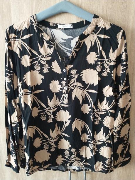 Blúzka 44 reserved, reserved,44