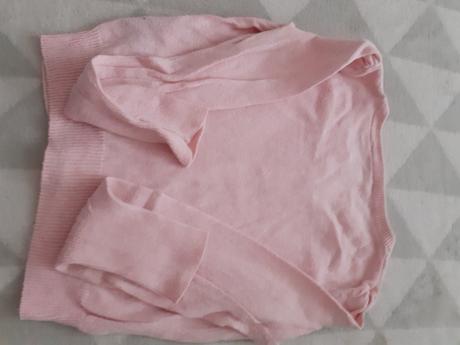 Dievcensky bledoruzovy svetrik na gombiky, h&m,104