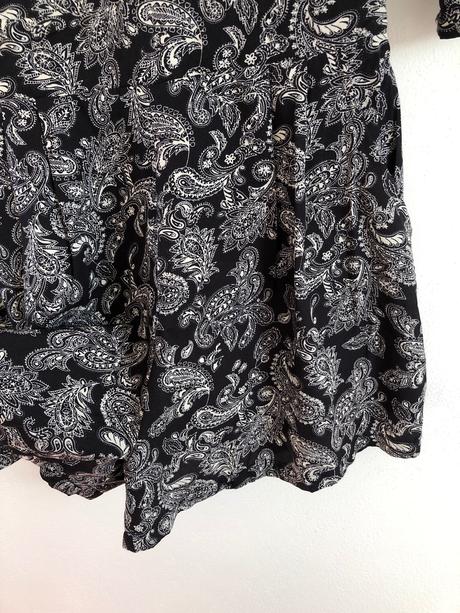 Overál krátky boohoo, 36