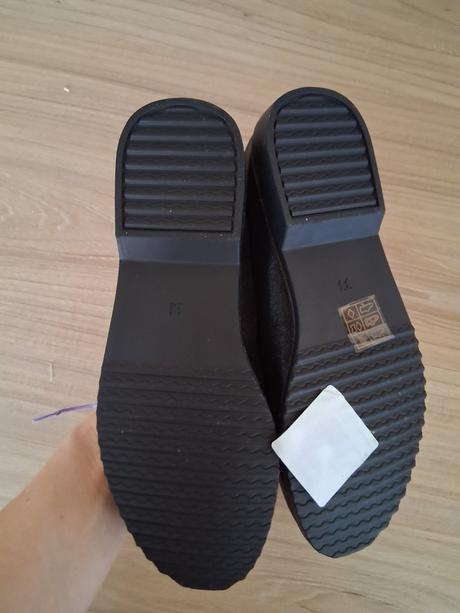 Poltopanky / baleriny, 33