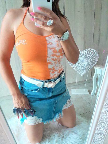 Top okolo krku-s, s