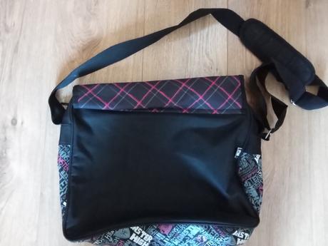 Taška cez plece monster,