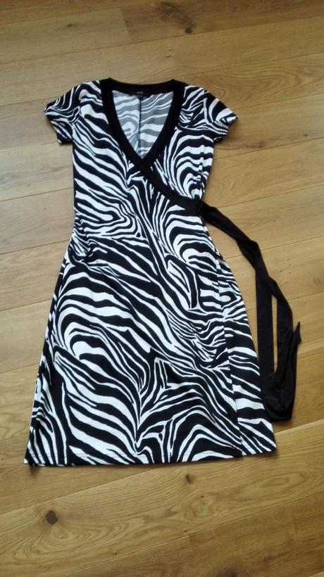 Čierno biele zebrované šaty, yessica,s