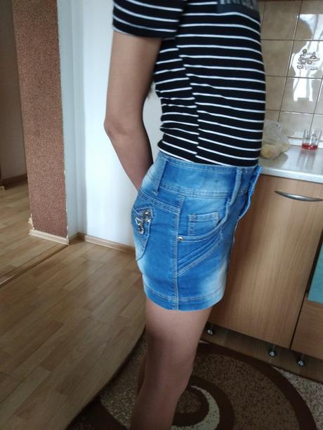 Rifľová minisukňa, 134