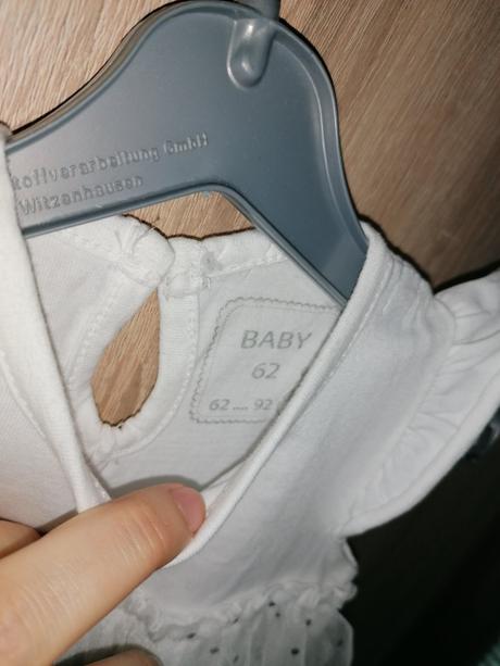 Body šatičky 62, 62