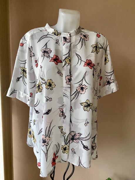 Krasna blúzka/apr, marks & spencer,48