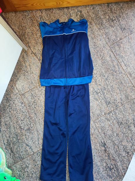 Súprava športová pre chlapčeka, decathlon,98