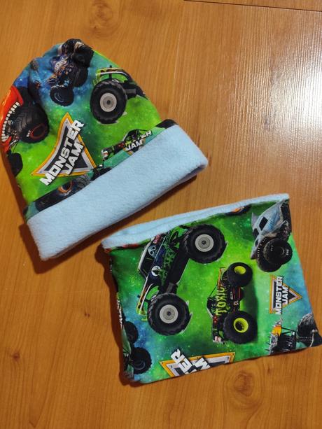 Čiapka+nákrčník, 68