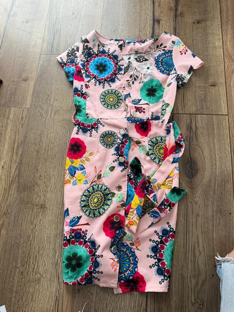 Vzorované šaty, xs