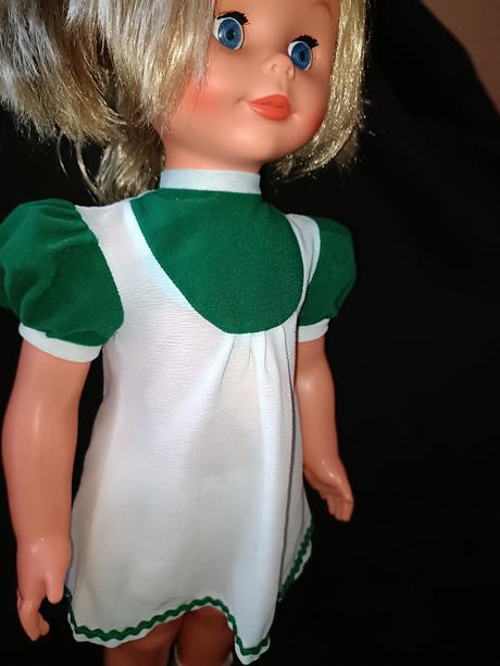 Retro bábika hamiro, 