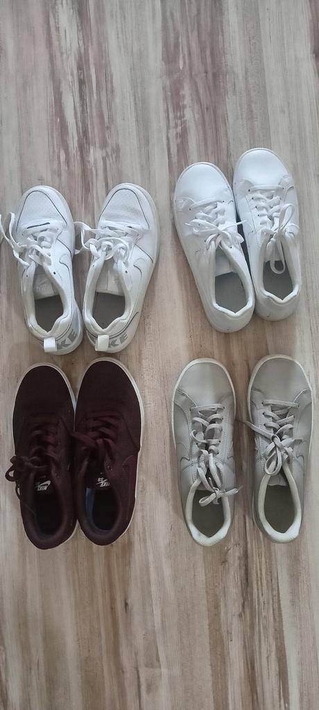 Tenisky s poštou, nike,38