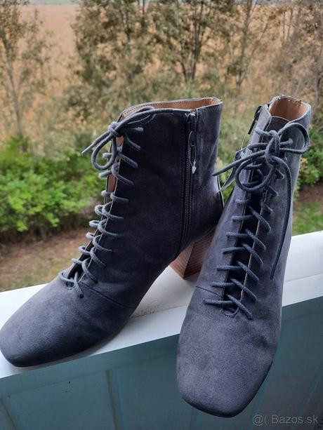 Čižmičky next 41, next,41