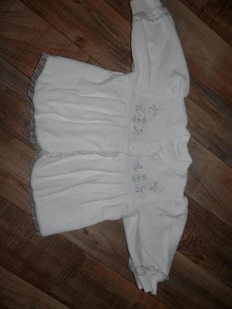 Kompletík na krst, 68