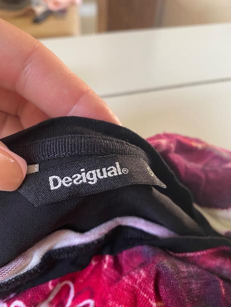 Tricko,cena z post., desigual,s