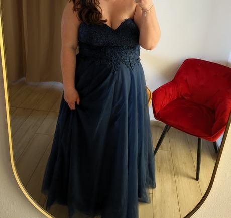 Slávnostné šaty mascara, l