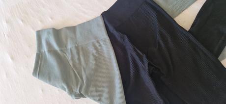 Rebrovane leginy, gate,s