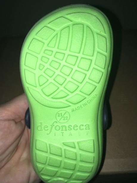 Gumenne sandálky / gumaciky k vode, 21