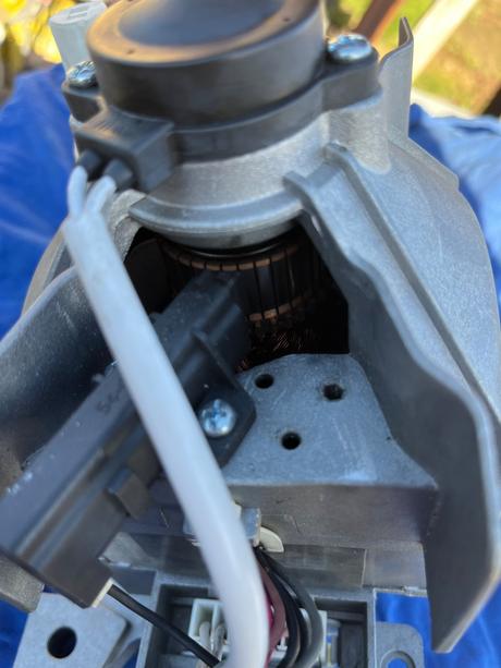 Predám nd z práčky whirpool awe 66610, whirlpool