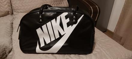 Dámska kabelka nike, nike