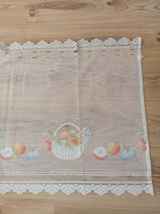 Zaclona 68cm x 258cm,
