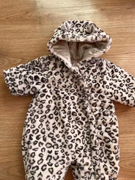 Zimný overal pre bábätko, george,62