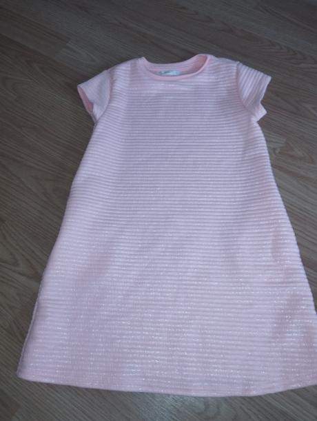 Trblietavé šaty, pepco,122