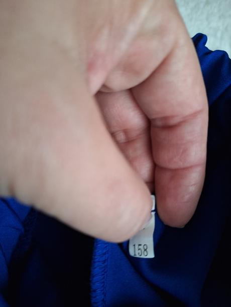 Nohavice s cropom, 158