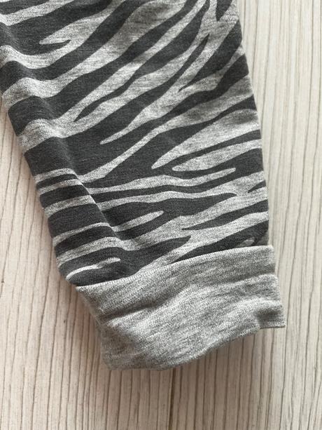 Pohodlné tepláčiky, next,92