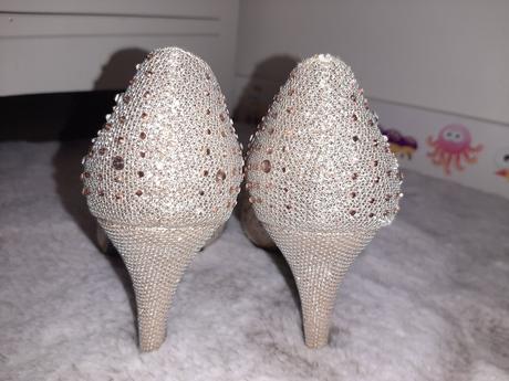 Kamienkové lodičky, 37