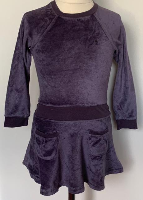 Okaïdi fialové športové šaty, 110