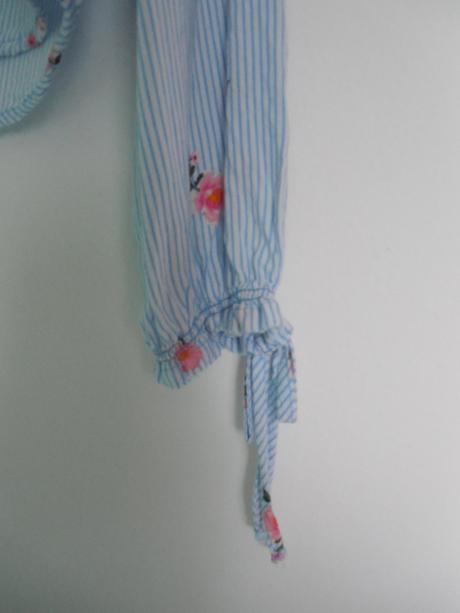 Kvietkovaná blúzka, h&m,38