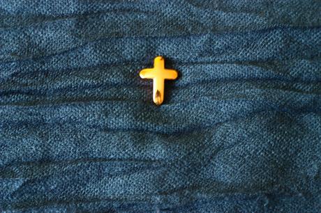 Prívesok kríž z chirurgickej ocele,