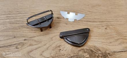 Zapínanie na tašku, ruksak, 