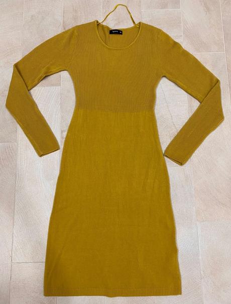 Pletené horčicové šaty, xs