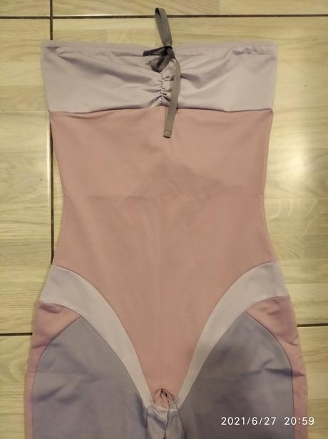 Overal na cvičenie, s