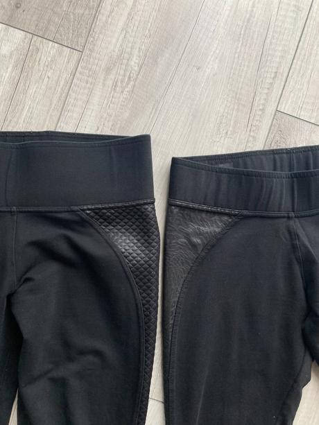 Čierne legíny so vzormi, 38