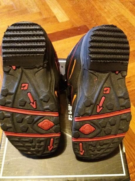 Goratexove turisticke topanky 30, 30