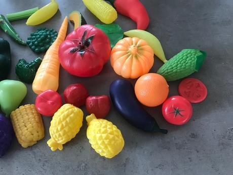 Ovocie do kuchynky s košíkom, 