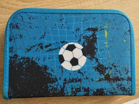 Peračník s futbalistom, 