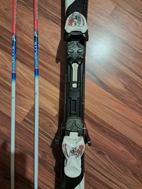 Lyže blizzard junior 130 cm s viazanim, palice, blizzard,130-139 cm