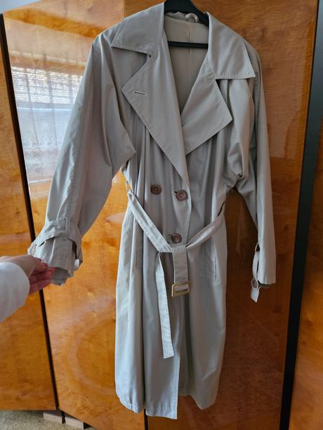 Jarný trenčkot 38, 38