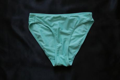 Plavky - bezchybný stav, 140