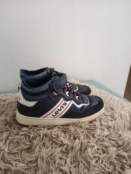 Krásne tenisky/topánky, levis,34